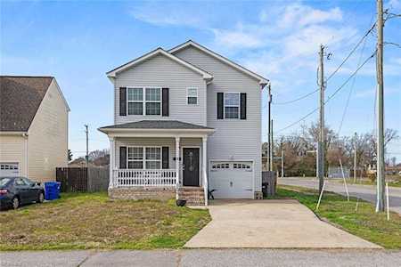 2600 Gothic St Portsmouth, VA 23707
