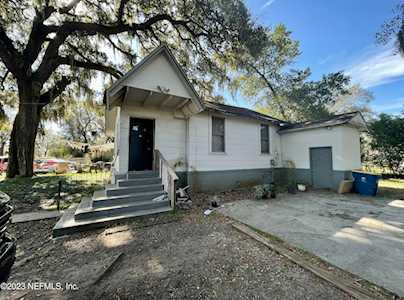8726 6th AVE Jacksonville, FL 32208