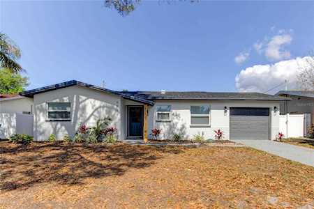 6949 300th Ave N Clearwater, FL 33761