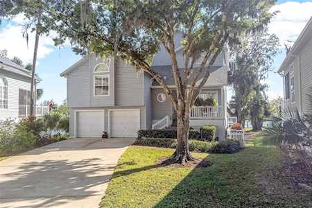 261 Bayou CIRCLE Debary, FL 32713