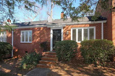 1813 Lynnwood Dr Charlotte, NC 28209