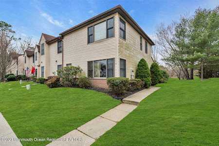 67 Westchester Dr Little Egg Harbor, NJ 08087