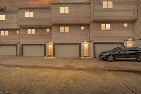 824 W Ocean View Ave #D Norfolk, VA 23503