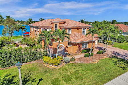 15767 SW 20th St Davie, FL 33326