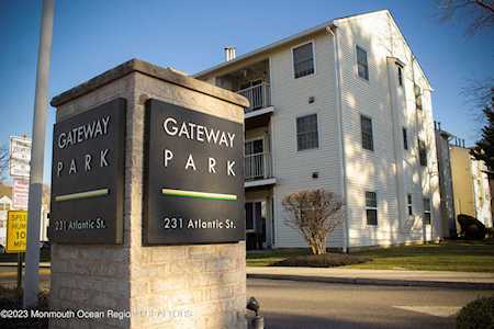 231 Atlantic St #16 Keyport, NJ 07735
