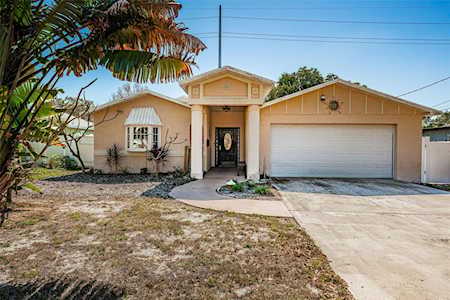 5822 6th Ave S St. Petersburg, FL 33707