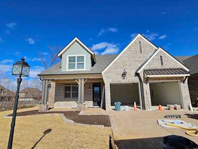 10116 N Cliveden Cir Collierville, TN 38017