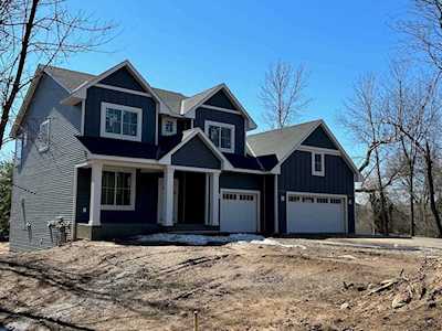 13199 Dellwood Road N Stillwater, MN 55082