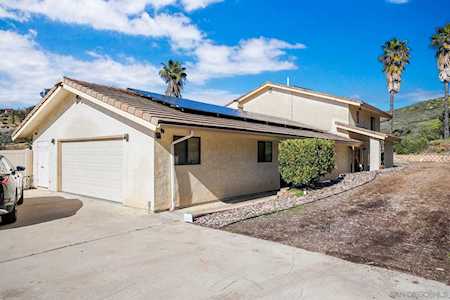 12110 Gay Rio Way Lakeside, CA 92040