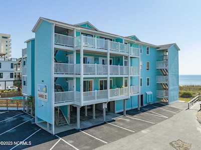 1423 S Lake Park Boulevard Carolina Beach, NC 28428