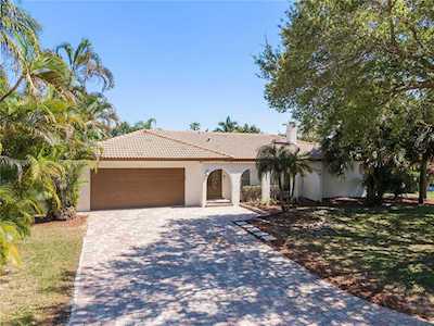 1511 NW 108th Way Coral Springs, FL 33071