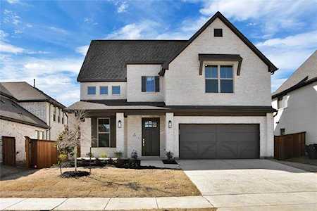 9825 Brackenfield Lane Frisco, TX 75035
