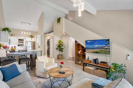 15 Kulanihakoi St #11F Kihei, HI 96753