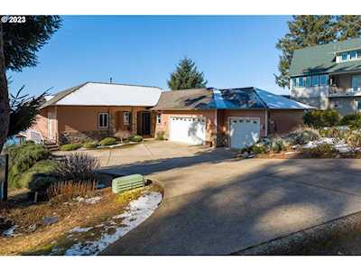 90880 Southview LN Florence, OR 97439