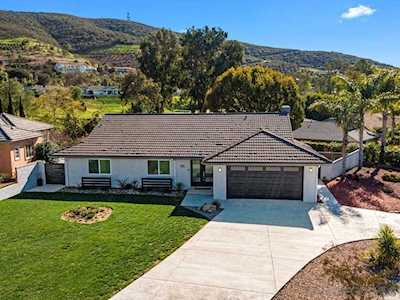 1261 San Julian Pl San Marcos, CA 92078