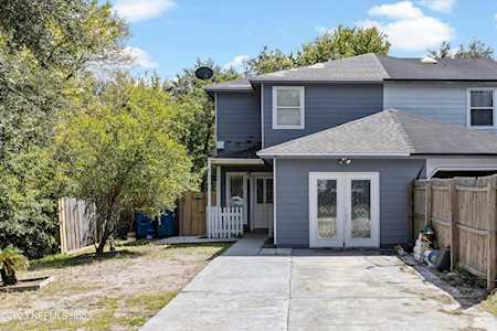 12086 Candlewyck LN Jacksonville, FL 32225