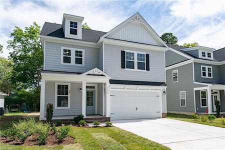 1528 Eagleton Ln Virginia Beach, VA 23455