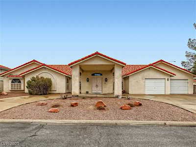 2848 E Viking Rd Las Vegas, NV 89121