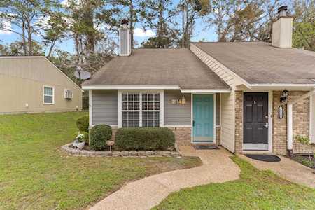 2914 N Richview Park Circle Tallahassee, FL 32301