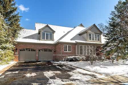 401 Fox Meadow Dr #401 Northfield, IL 60093