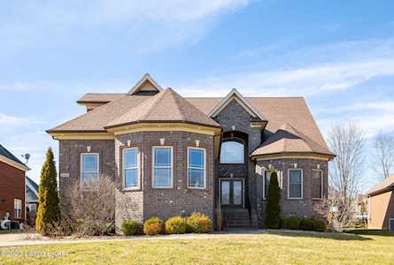 10420 Vista Hills Blvd Louisville, KY 40291