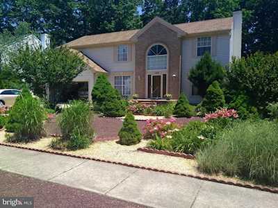 139 Breckenridge Dr Sicklerville, NJ 08081