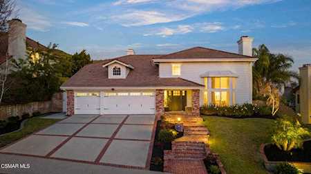 5854 Woodglen Dr Agoura Hills, CA 91301