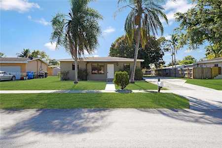 4620 SW 31st Dr West Park, FL 33023