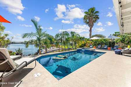 37 Yawl Drive Cocoa Beach, FL 32931