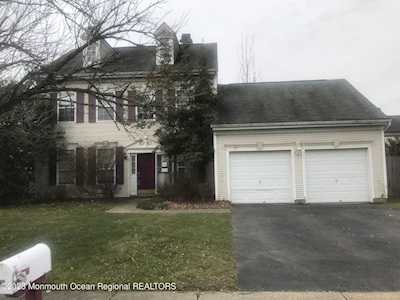 25 Saint Johns Dr Freehold, NJ 07728