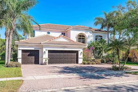 10199 Cypress Lakes Preserve Drive Lake Worth, FL 33449