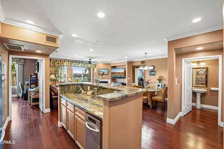 4220 Tradewinds Dr Oxnard, CA 93035