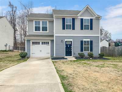 2398 Everton Circle Concord, NC 28025