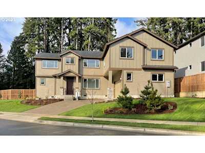 6806 NE 16th AVE Vancouver, WA 98665