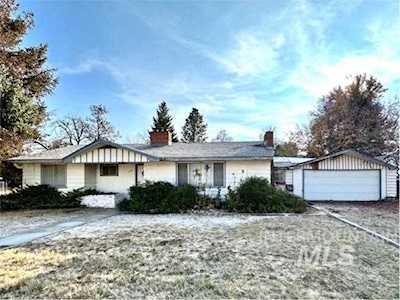 210 Marvin Street Caldwell, ID 83605