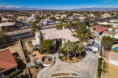 81 Laura Kay St Las Vegas, NV 89110