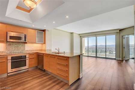 322 Karen Ave #3106 Las Vegas, NV 89109
