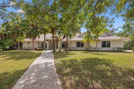 1760 SE Colony Way Jupiter, FL 33478