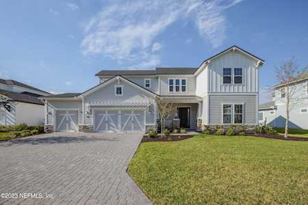 152 Honey Blossom RD St Johns, FL 32259