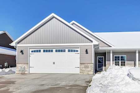 2352 Hidden Winds Ln Green Bay, Village of Howard, WI 54303