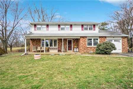 5835 Shepherd Hills Ave Allentown, PA 18106