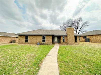 3232 Steven Drive Plano, TX 75023