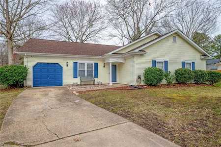 1701 High Falls Ct Virginia Beach, VA 23453