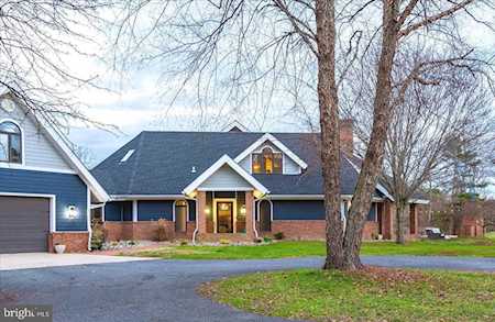6842 Brushbuck Ln Berlin, MD 21811