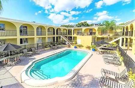 3206 W Azeele St #201 Tampa, FL 33609