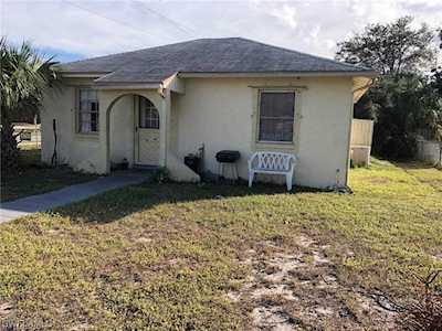 3156 Market St Fort Myers, FL 33916