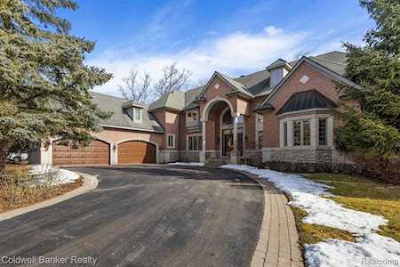 6933 Kirkbridge Hill West Bloomfield Twp, MI 48322