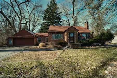 15959 Middlebelt Rd Livonia, MI 48154