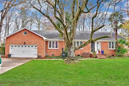 771 Sheraton Dr Virginia Beach, VA 23452
