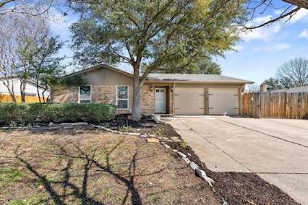5508 Topper Court North Richland Hills, TX 76180